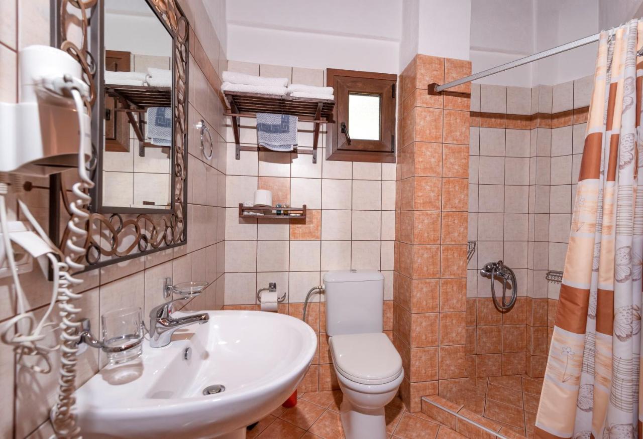 Hotel Dryades Elati  Bagian luar foto
